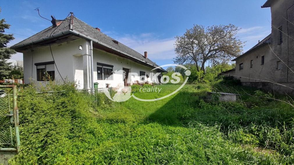 Predaj pozemku so starým domom v obci Budkovce okres MICHALOVCE