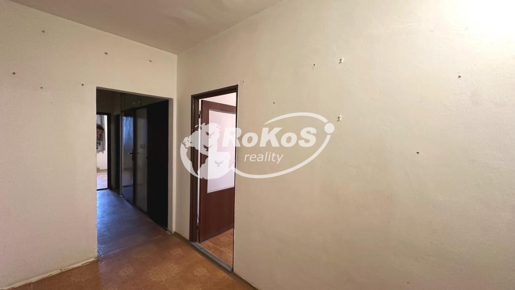 PREDAJ - 3izbový byt s balkónom, Edelényská ulica, Rožňava