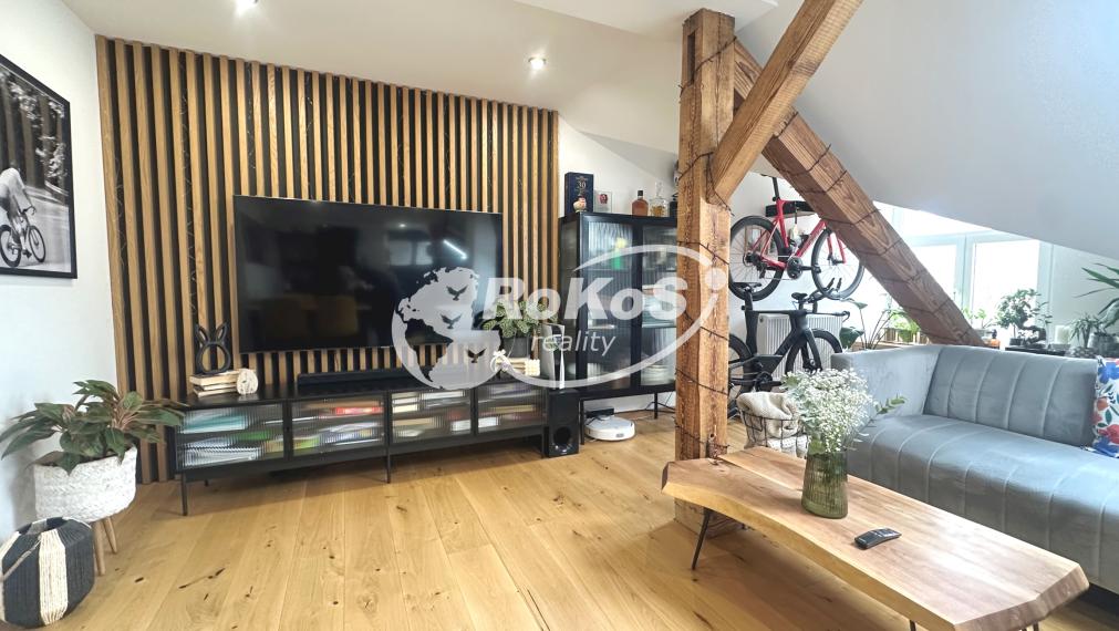 rezervované PREDAJ - Podkrovný 3 izbový byt, Štítnická ulica, Rožňava