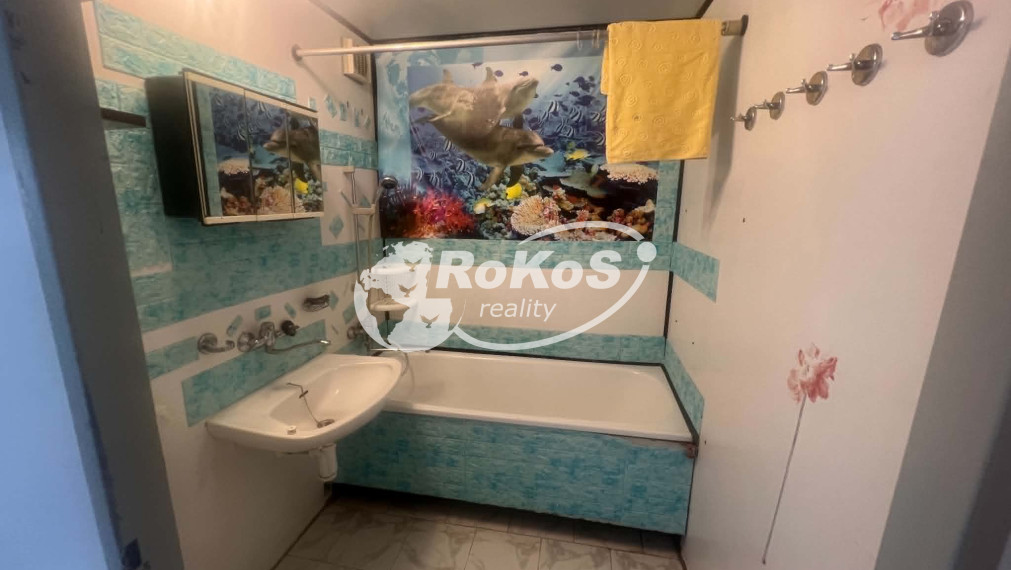 PREDAJ - 3 izbový byt s balkónom v Rožňave na Okružnej ulici !!!