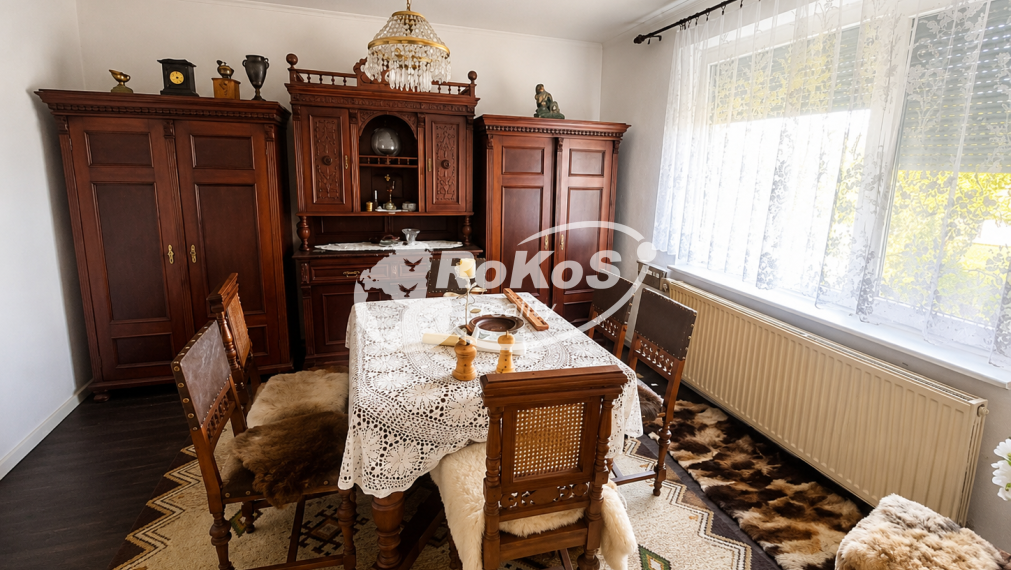 PREDAJ : Priestranný  rodinný dom  ALBINOV