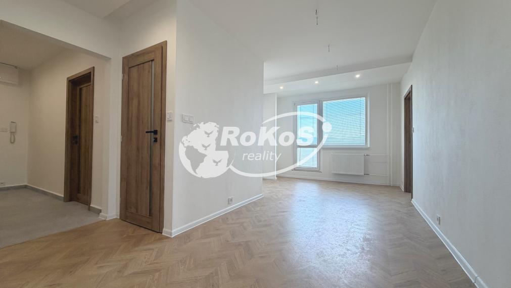 PREDAJ - Priestranný 3 izbový byt s balkónom, Edelényska ulica, Rožňava