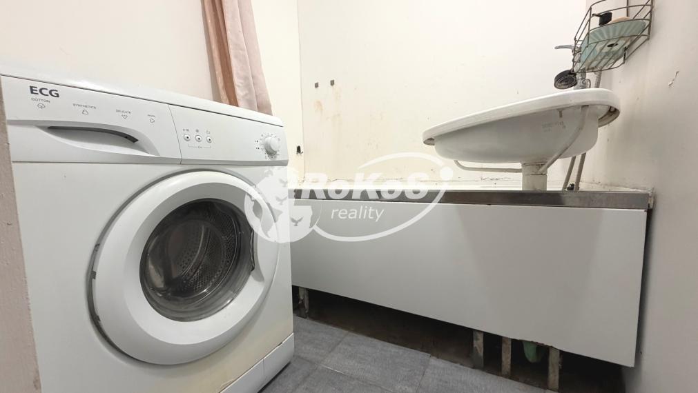 PREDAJ - 1 izbový byt s dvoma balkónmi, Komenského ulica, Rožňava