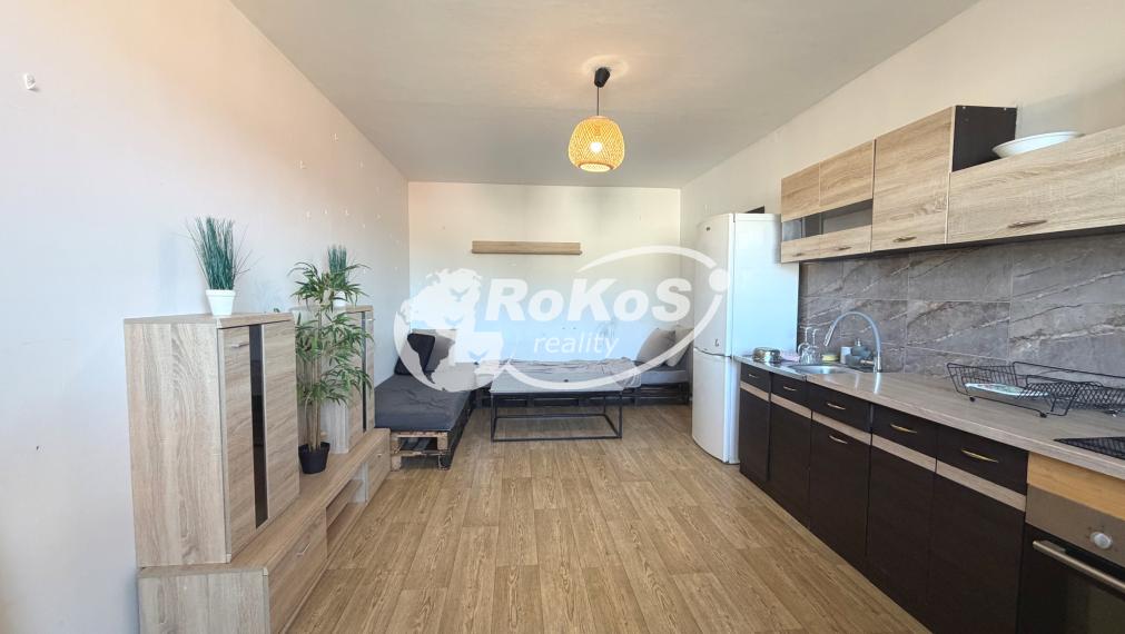 PREDAJ - 1 izbový byt s dvoma balkónmi, Komenského ulica, Rožňava