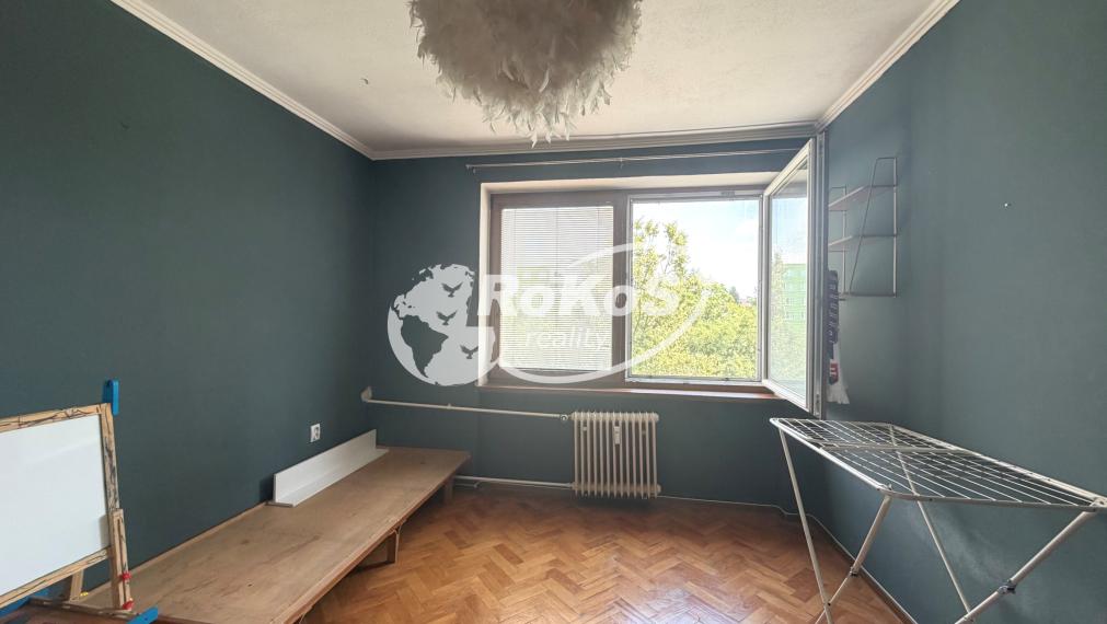 PREDAJ 3 izbový byt s balkónom, Šafárikova ulica, Rožňava