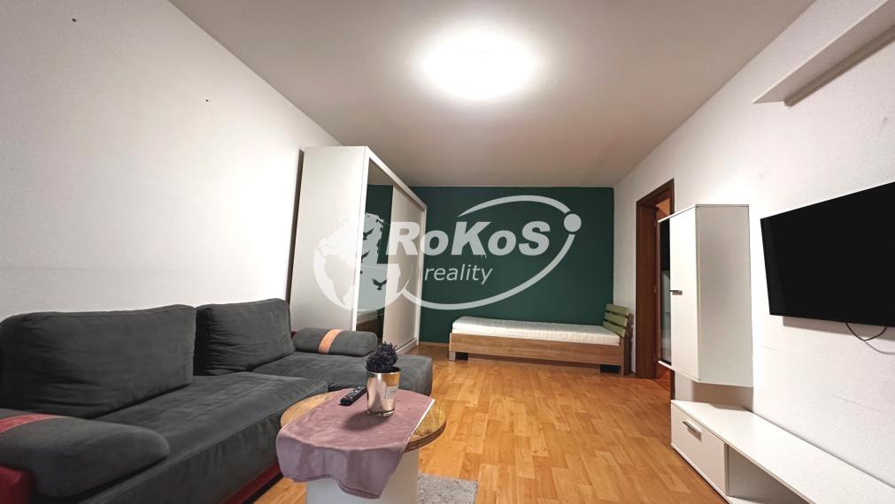 PRENÁJOM - 1 izbový byt s dvoma balkónmi, Komenského ulica, Rožňava