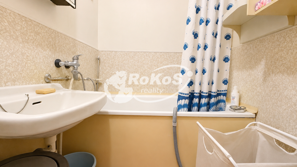 PREDAJ - 3 izbový byt, Šafárikova ulica, Rožňava