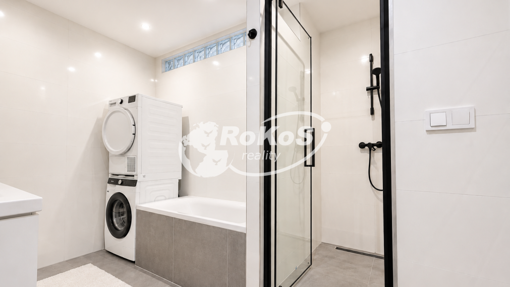 PREDAJ - 4 izbový byt s balkónom, Kyjevská ulica, Rožňava