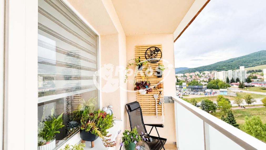 PREDAJ - 4 izbový byt s balkónom, Kyjevská ulica, Rožňava