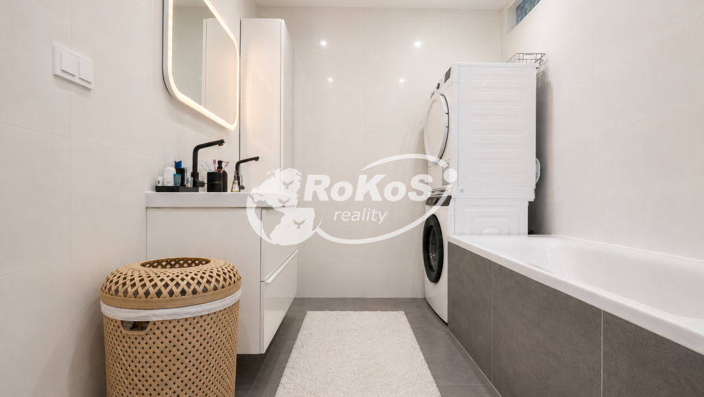PREDAJ - 4 izbový byt s balkónom, Kyjevská ulica, Rožňava