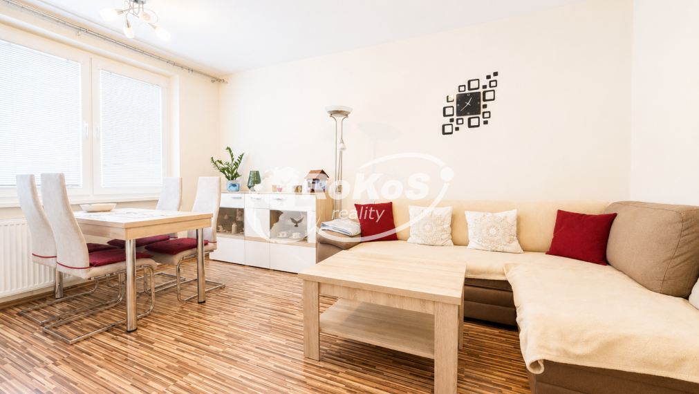 PREDAJ -  3 izbový byt s balkónom, Budovateľská ulica, Rožňava
