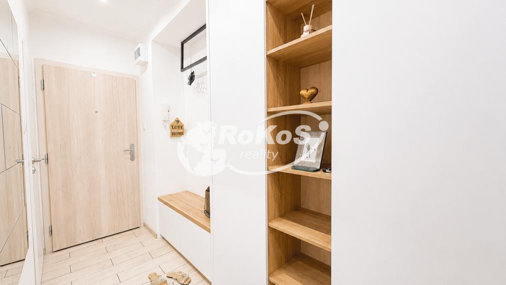 PRENÁJOM- 3 izbový byt s balkónom, Šafárikova ulica, Rožňava