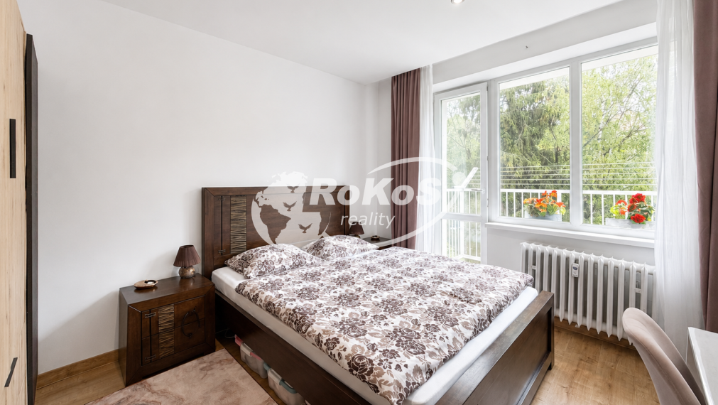 PREDAJ - 3 izbový byt s balkónom, Jarná ulica, Rožňava