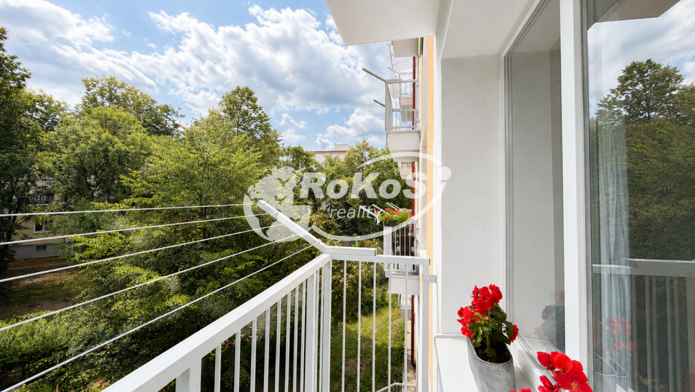 PREDAJ - 3 izbový byt s balkónom, Jarná ulica, Rožňava