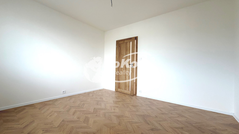 PREDAJ - Priestranný 3 izbový byt s balkónom, Edelényska ulica, Rožňava