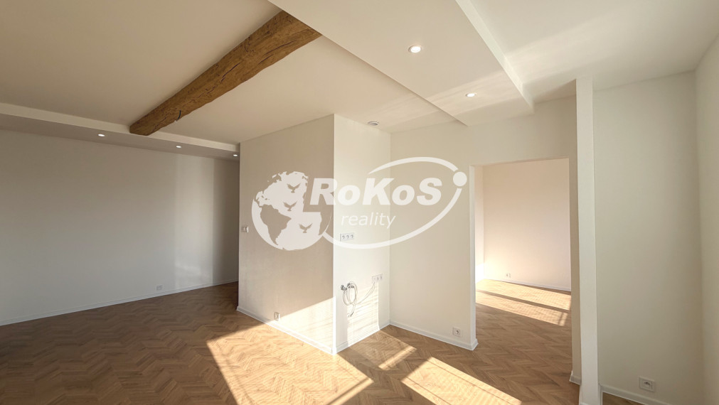 PREDAJ - Priestranný 3 izbový byt s balkónom, Edelényska ulica, Rožňava