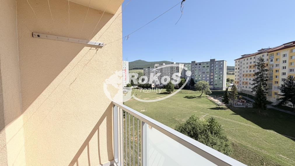 PREDAJ 3 izbový byt s balkónom, Edelényská ulica, Rožňava
