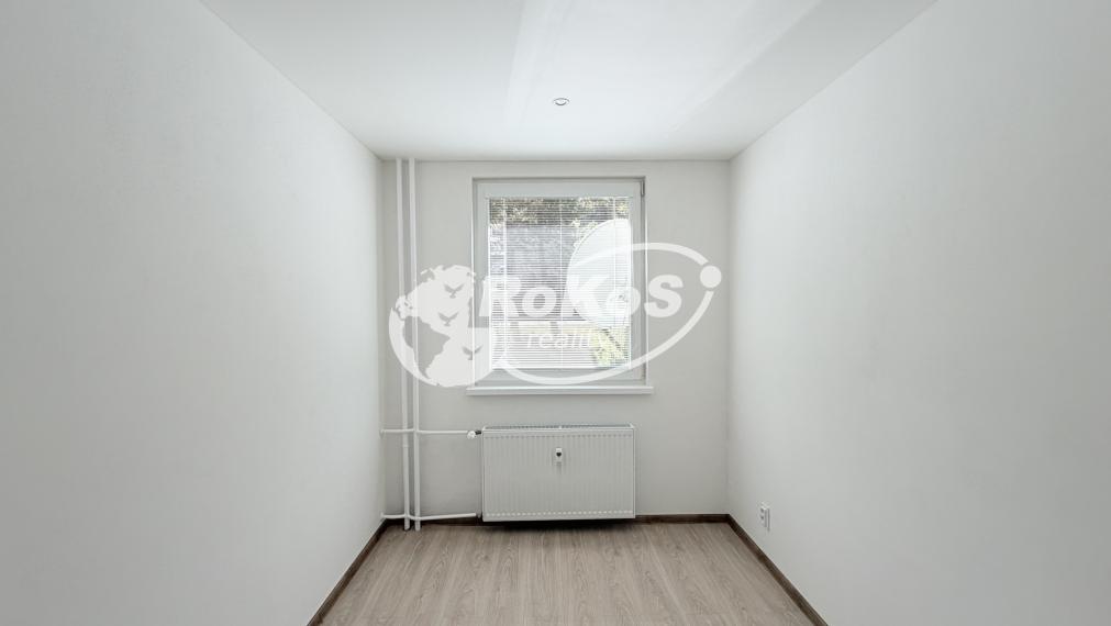 PREDAJ 4 izbový byt s balkónom,  Jarková ulica, Dobšiná