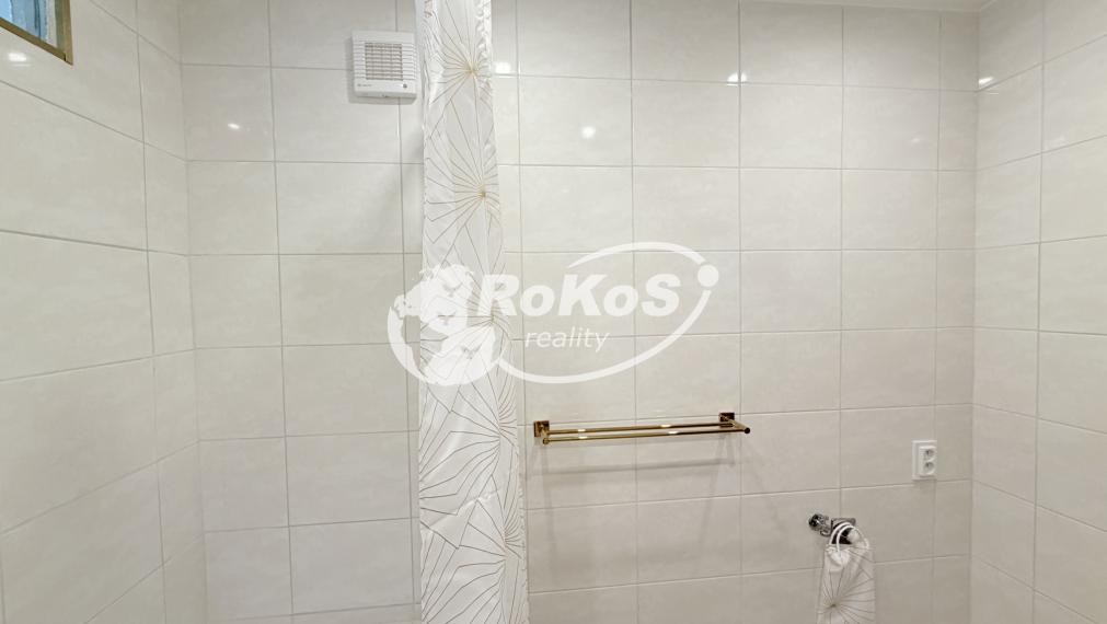PREDAJ 4 izbový byt s balkónom,  Jarková ulica, Dobšiná