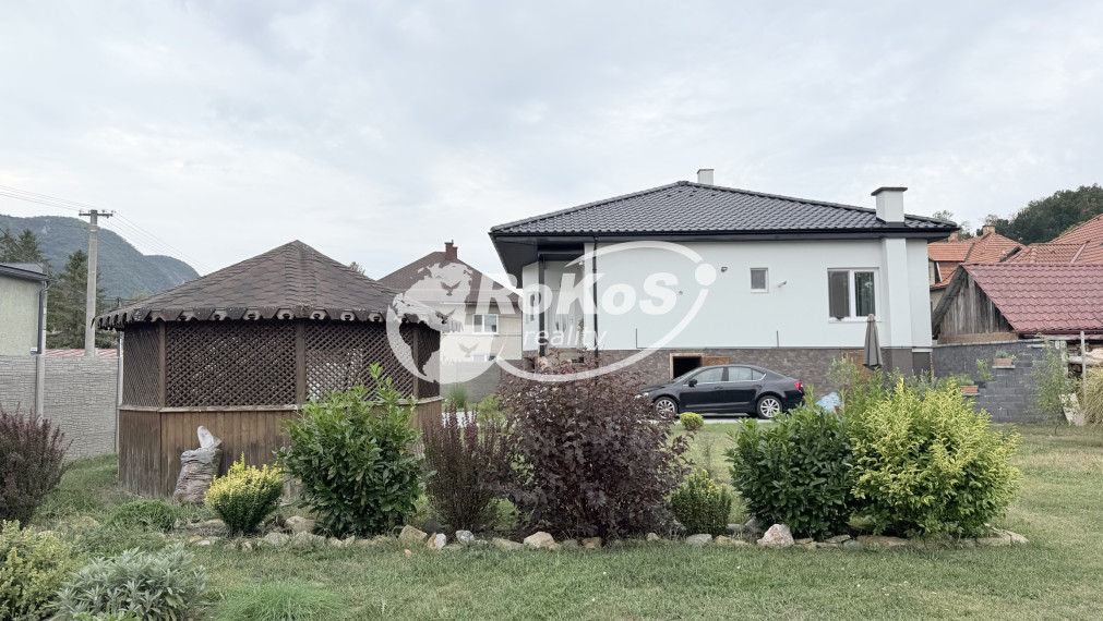 PREDAJ - Rodinný dom v obci Brzotín