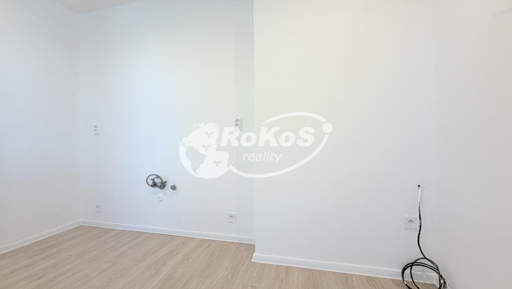 PREDAJ Priestranný 3 izbový byt s balkónom, Komenského, Rožňava