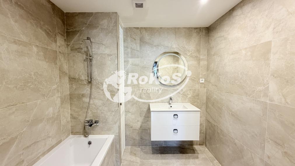 PREDAJ Priestranný 3 izbový byt s balkónom, Komenského, Rožňava