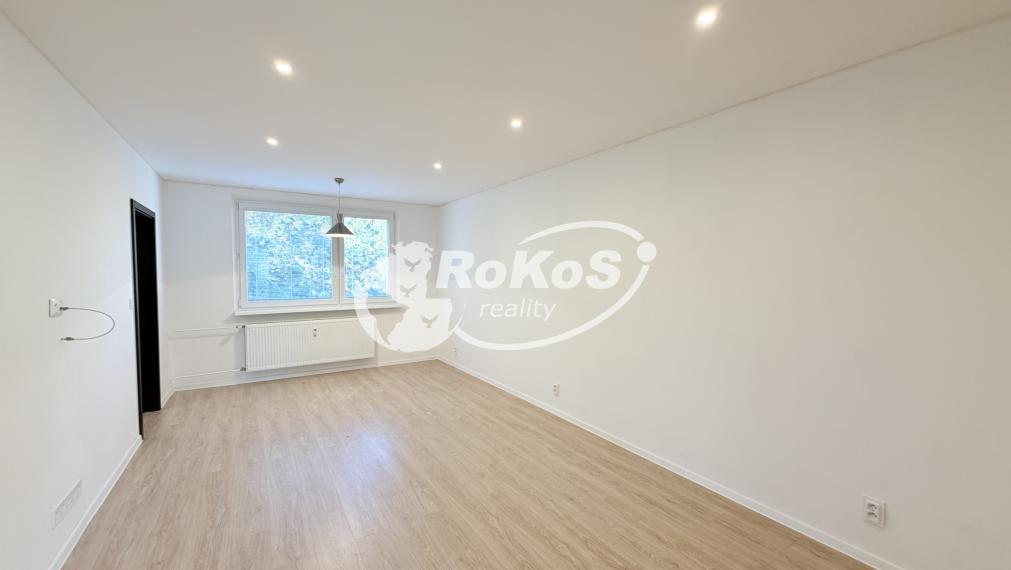 PREDAJ Priestranný 3 izbový byt s balkónom, Komenského, Rožňava