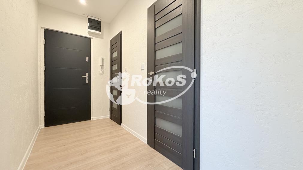 PREDAJ Priestranný 3 izbový byt s balkónom, Komenského, Rožňava