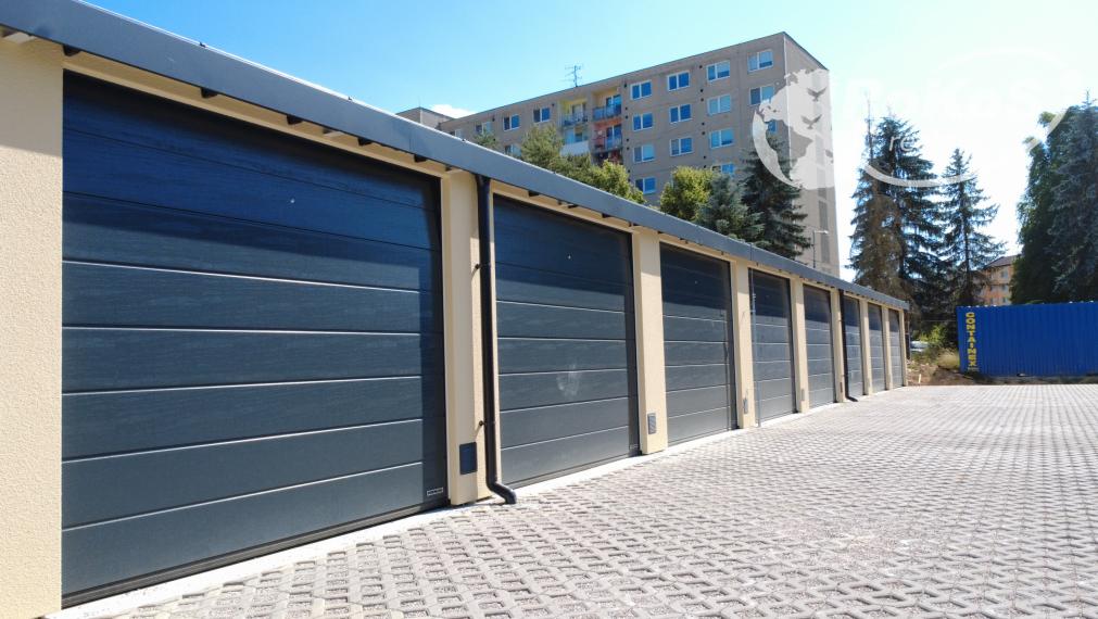 PREDAJ - Garáže Rožňava