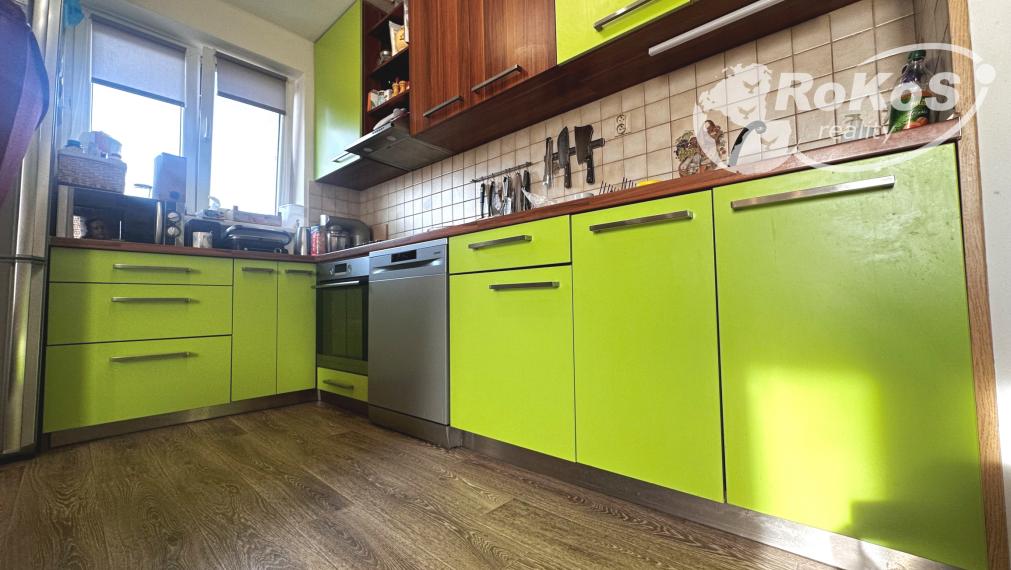 rezervované - PREDAJ - 3 izbový byt s balkónom, Štítnik