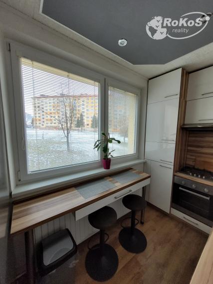 rezervované - PRENÁJOM - 3 izbový byt s balkónom, Edelényská ulica, Rožňava