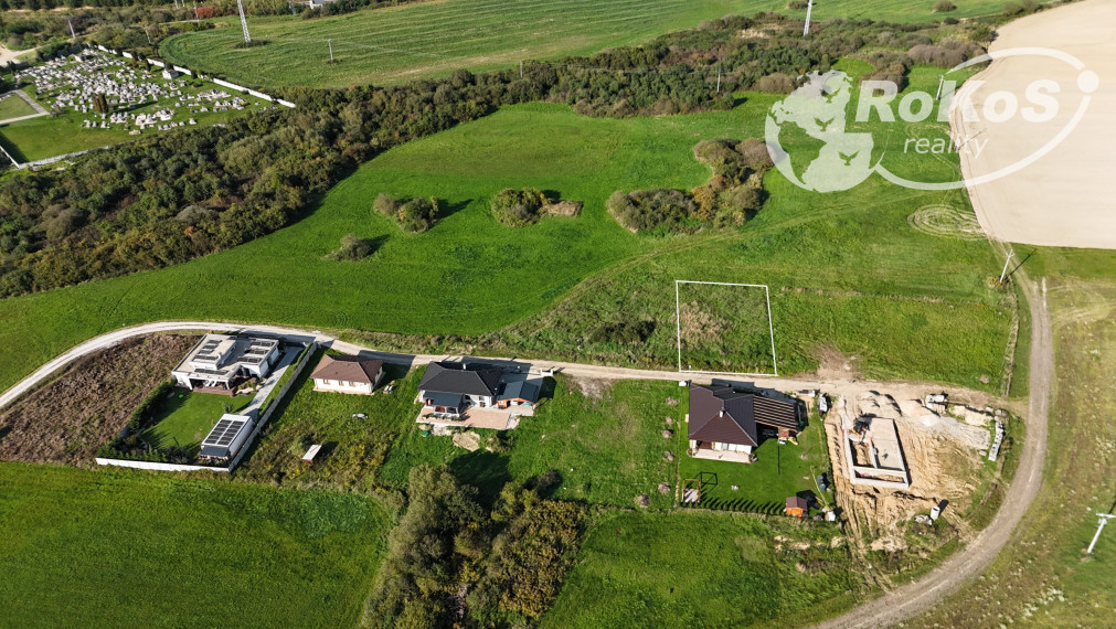 PREDAJ - Pozemok vhodný na výstavbu, Jovice