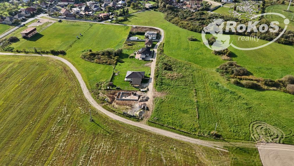 PREDAJ - Pozemok vhodný na výstavbu, Jovice