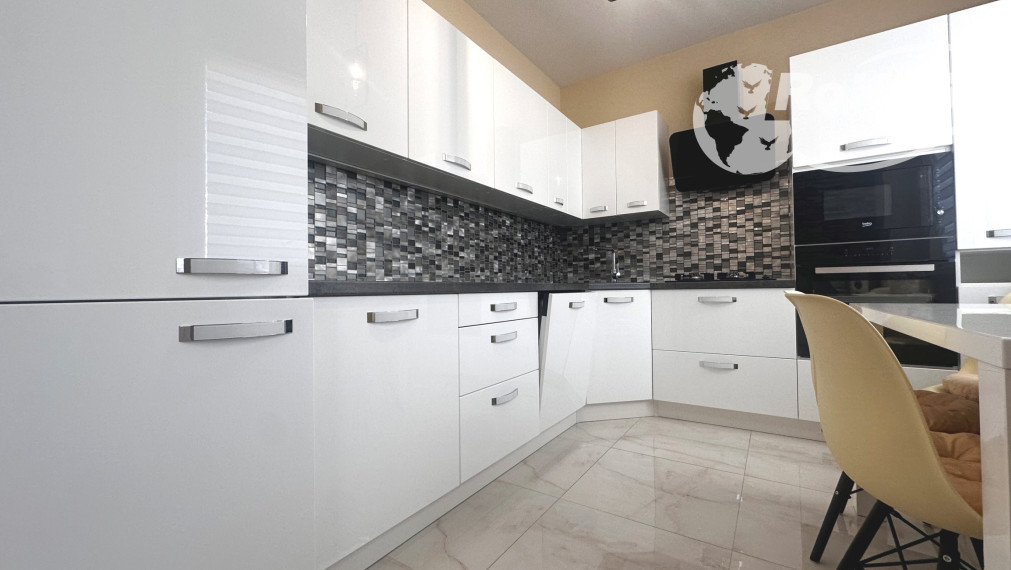 rezervované PREDAJ - 3 izbový byt s balkónom, Edelényská ulica, Rožňava