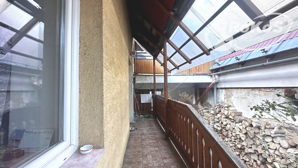 PREDAJ - Priestranný rodinný dom, Dobšiná