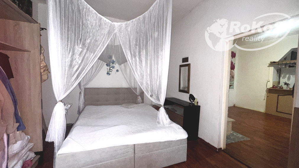 PREDAJ - Priestranný rodinný dom, Dobšiná