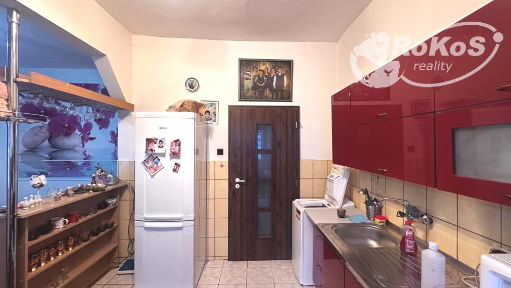 PREDAJ - Priestranný rodinný dom, Dobšiná