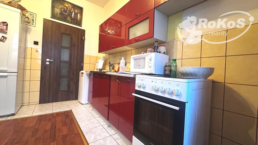 PREDAJ - Priestranný rodinný dom, Dobšiná