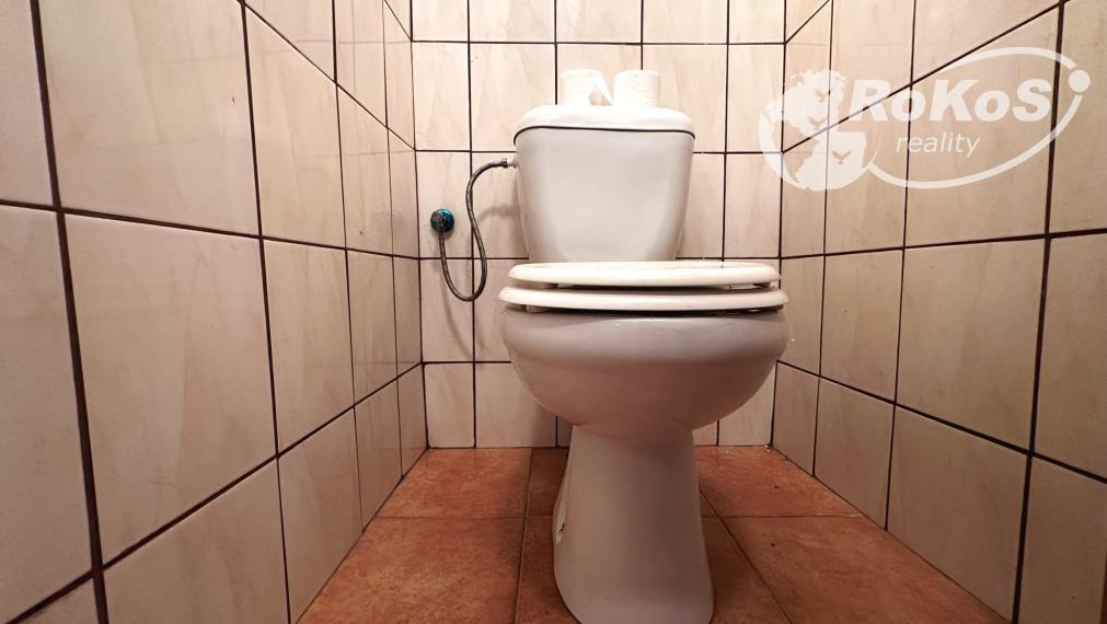 PRENÁJOM - 3 izbový byt s balkónom v Honciach