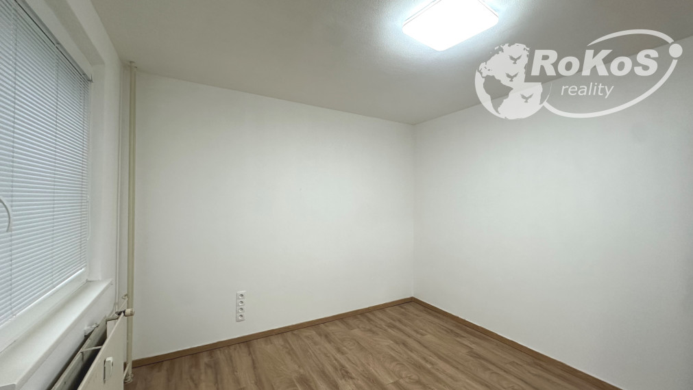 PRENÁJOM 2 izbový byt s balkónom, Okružná ulica, Rožňava