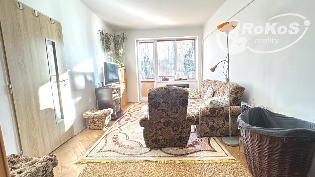 PREDAJ - 2 a pol izbový byt s balkónom, Letná ulica, Rožňava