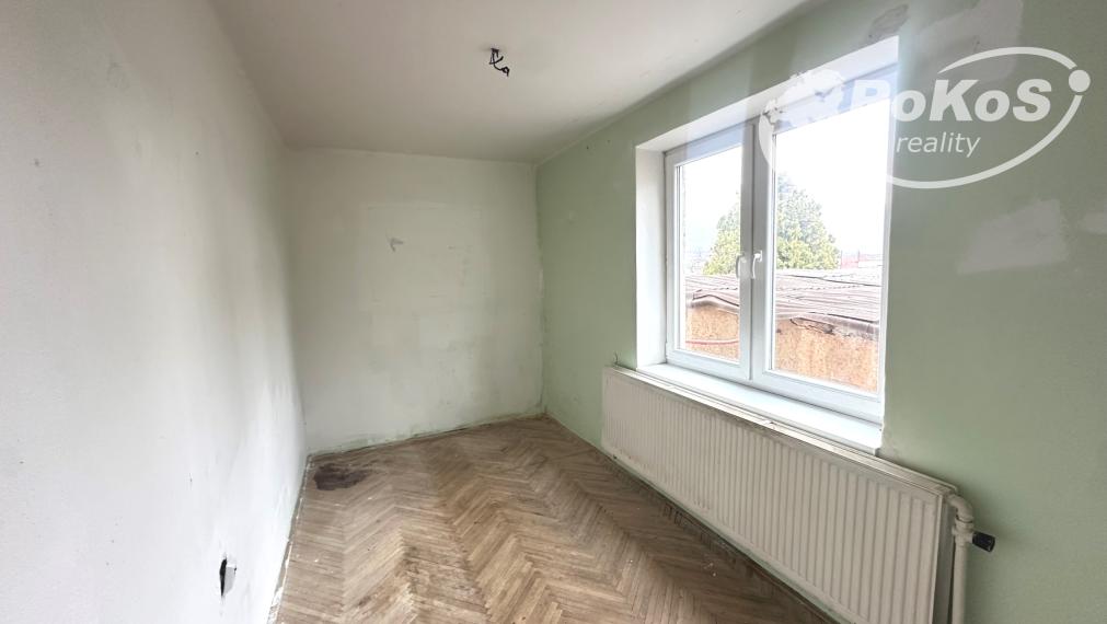 PREDAJ - 3 izbový byt s garážou a záhradou, Štítnik