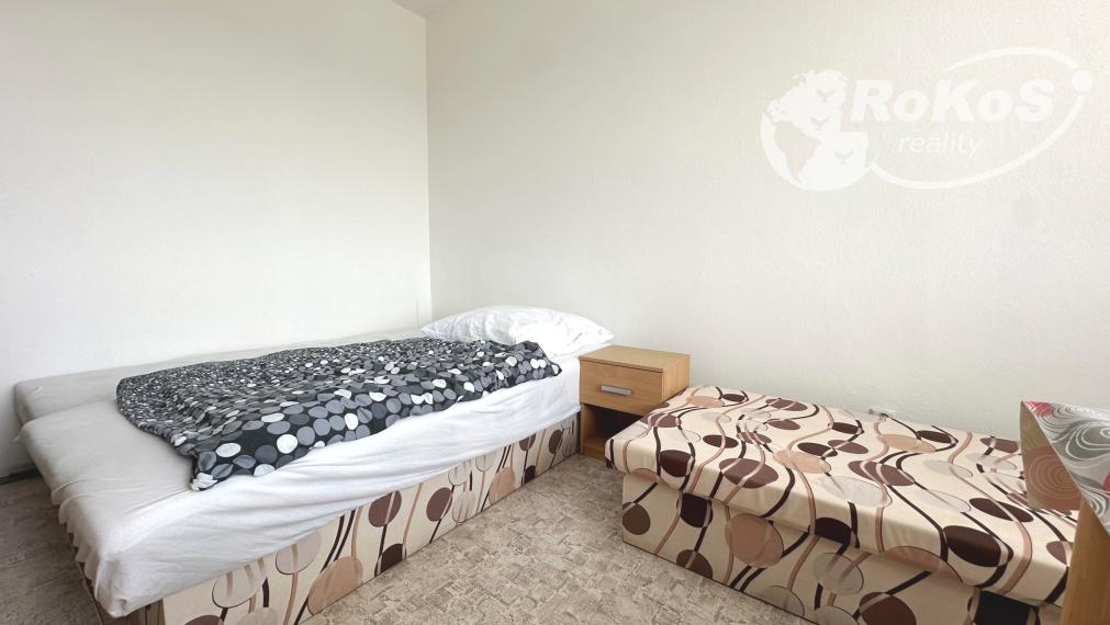 PREDAJ - Slnečný 1 izbový byt s loggiou, Malohontská ulica, Rimavská Sobota