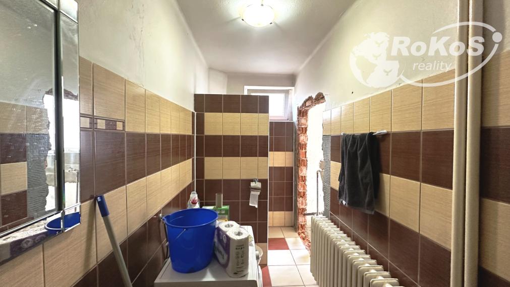 PREDAJ - Priestranný rodinný dom, Dobšiná, Železničná ulica