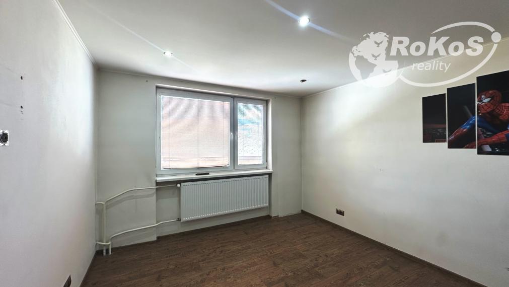 PREDAJ - Priestranný rodinný dom, Dobšiná, Železničná ulica