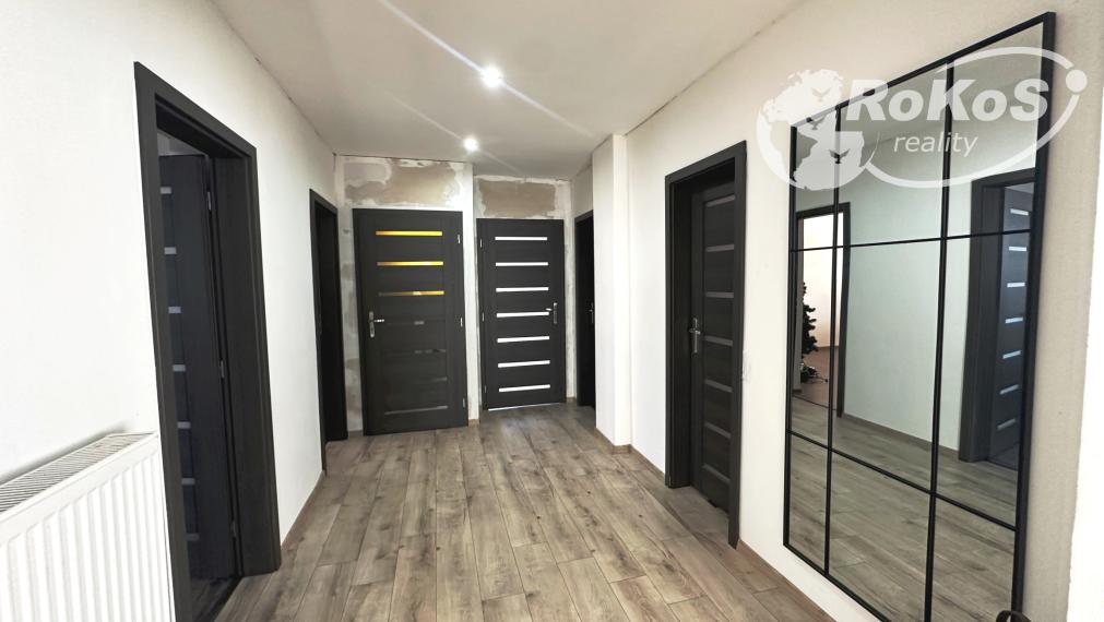 PREDAJ - Priestranný rodinný dom, Dobšiná, Železničná ulica