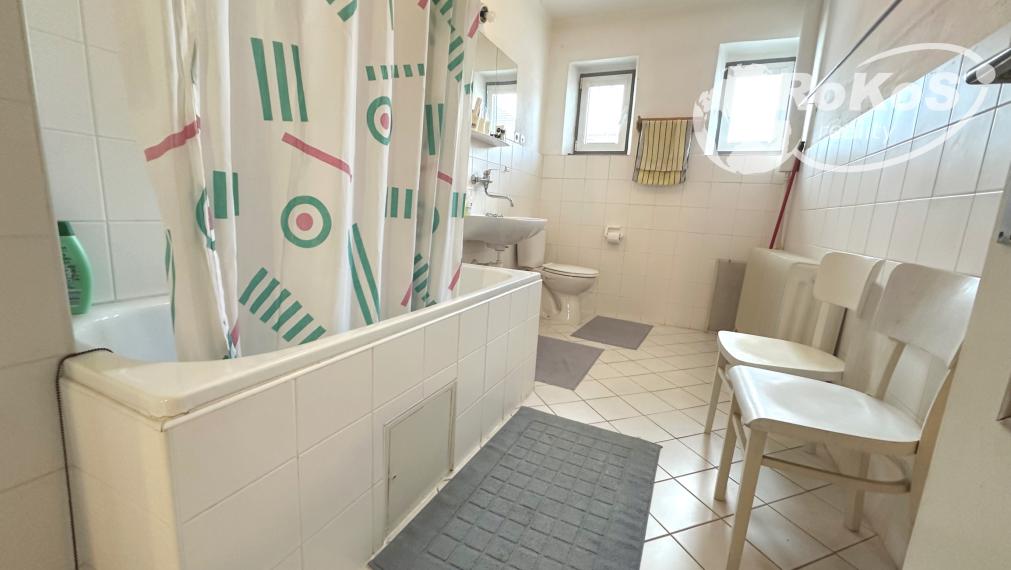 PREDAJ - Dvojgeneračný rodinný dom v Rožňave