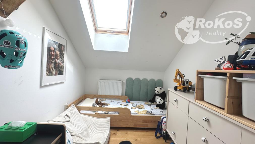 PREDAJ - Podkrovný 3 izbový byt, Štítnická ulica, Rožňava