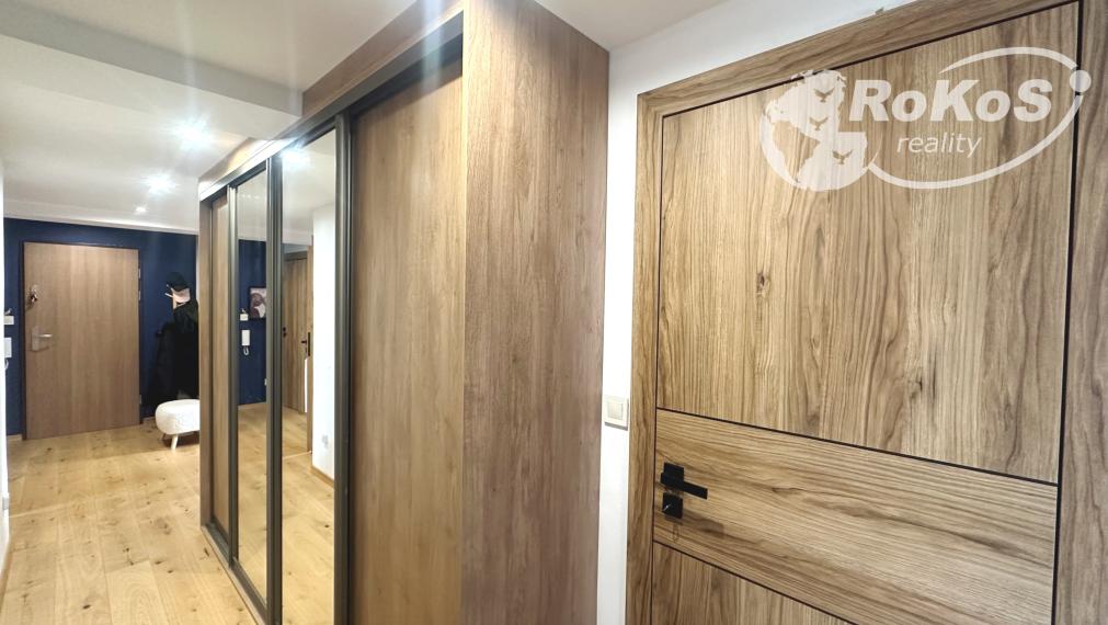 PREDAJ - Podkrovný 3 izbový byt, Štítnická ulica, Rožňava