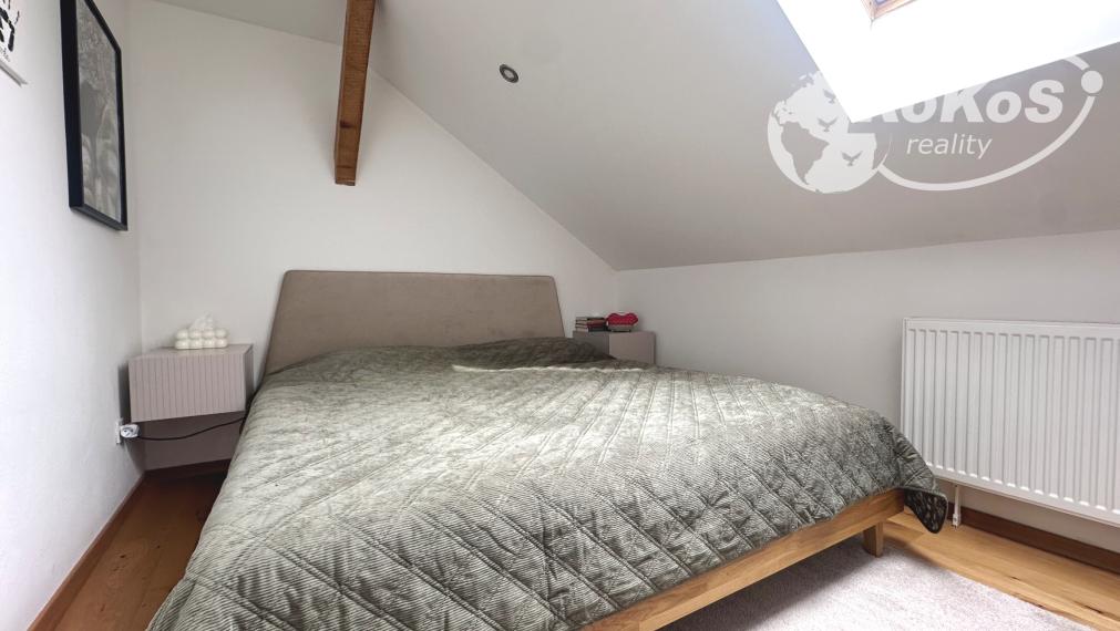 PREDAJ - Podkrovný 3 izbový byt, Štítnická ulica, Rožňava